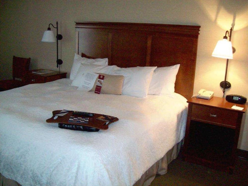 Hampton Inn Sidney Kültér fotó