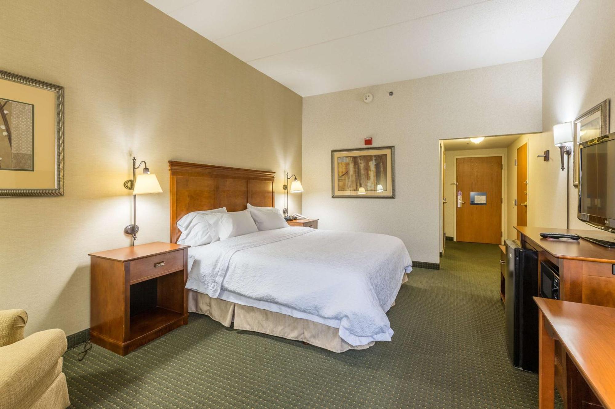 Hampton Inn Sidney Kültér fotó
